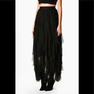WOW! Raw edge layered tulle skirt - lined